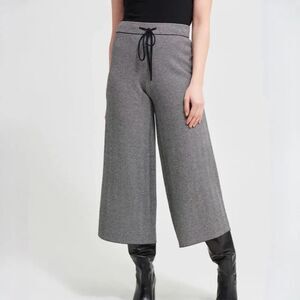 Joseph Ribkoff Goucho Pants Herringbone Large Black White 213920